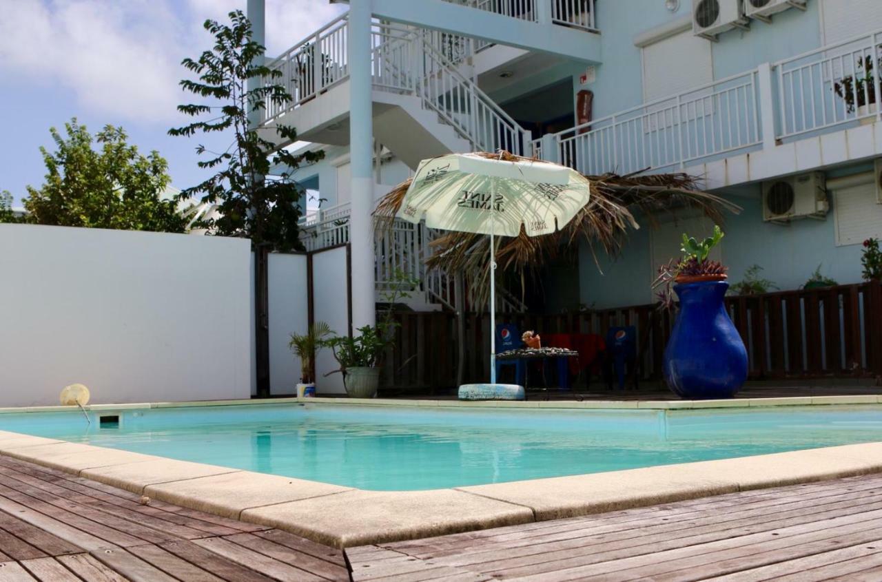 Bed & Breakfast 6 Suites Piscine Et Plage Pointe Faula Le Vauclin Exterior photo